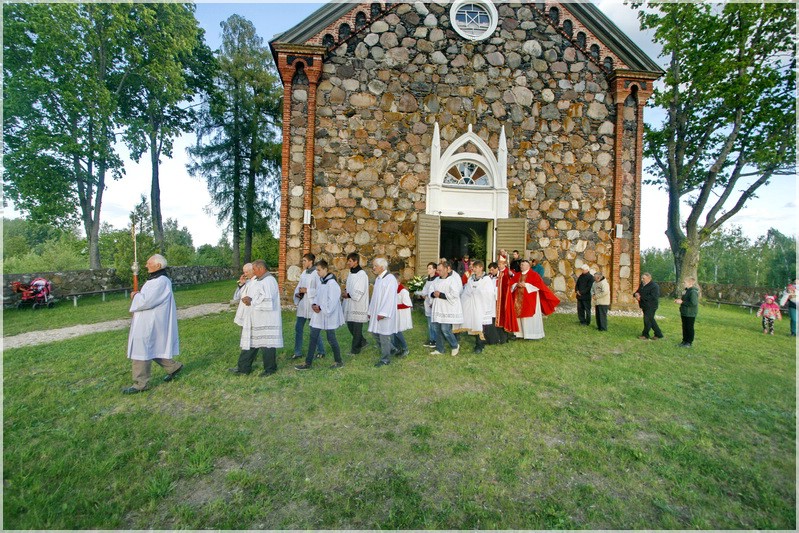 Vasarassvētku viģīlija Sarkaņos